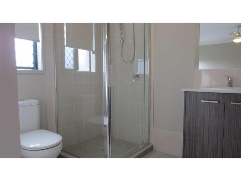 5  Ningaloo Drive, Pimpama QLD 4209