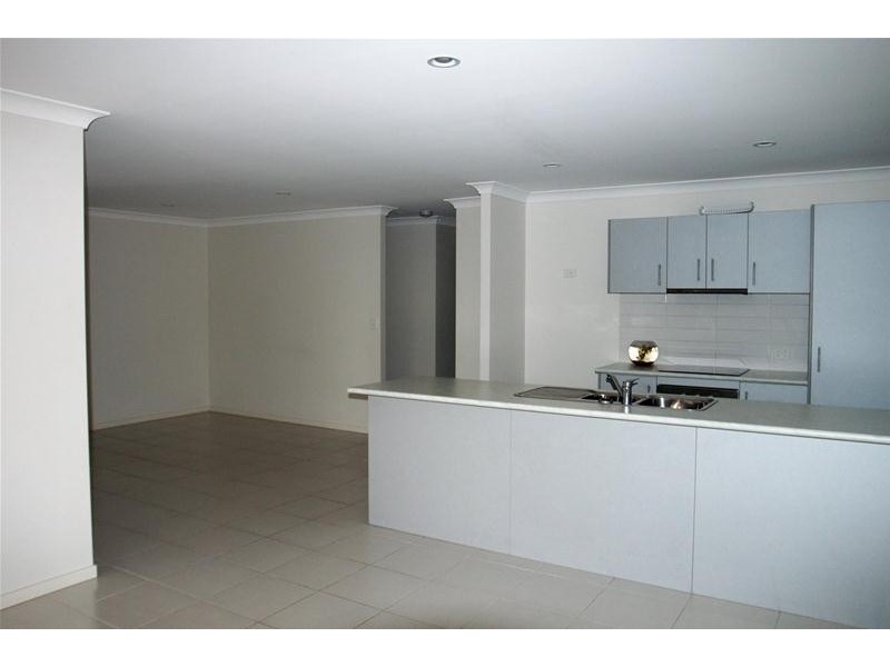 1/27  Filbert Street, Upper Coomera QLD 4209