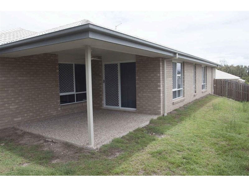 15 Parkvista Circuit, Coomera QLD 4209