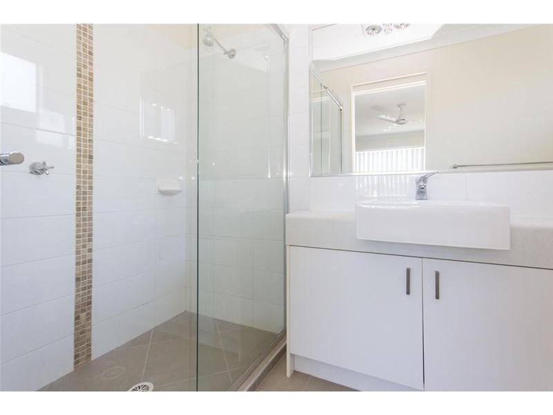 5 Kelly Avenue, Coomera QLD 4209