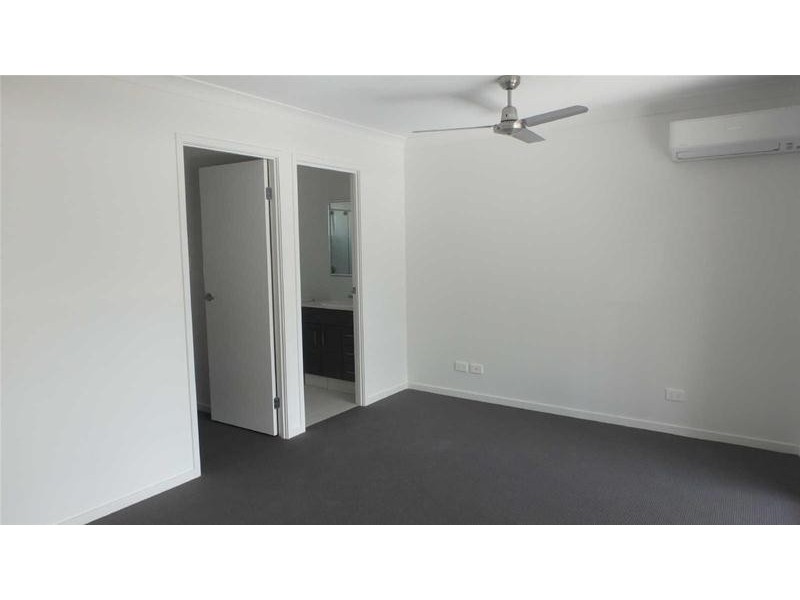 4 Matas Drive, Pimpama QLD 4209