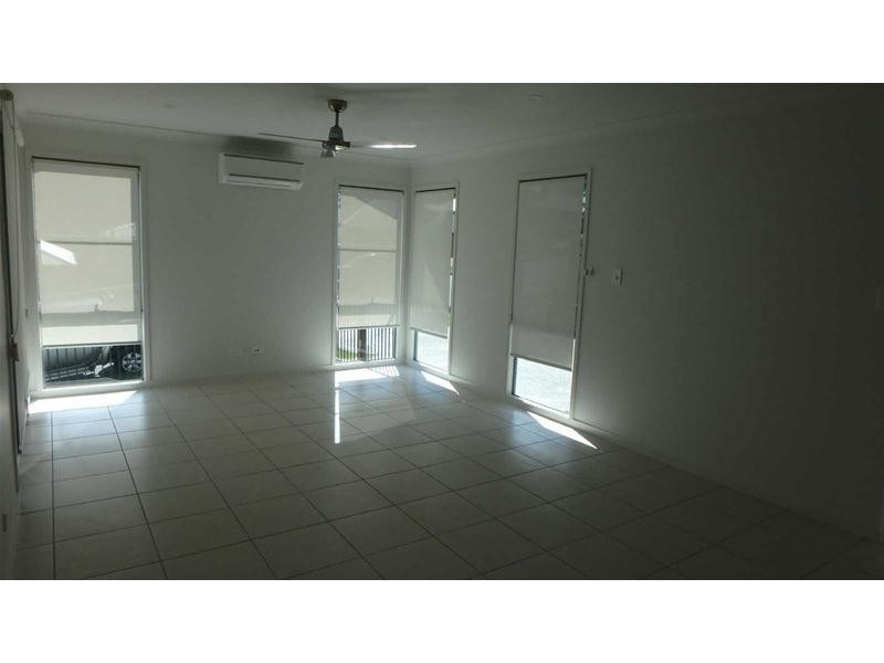 4 Matas Drive, Pimpama QLD 4209