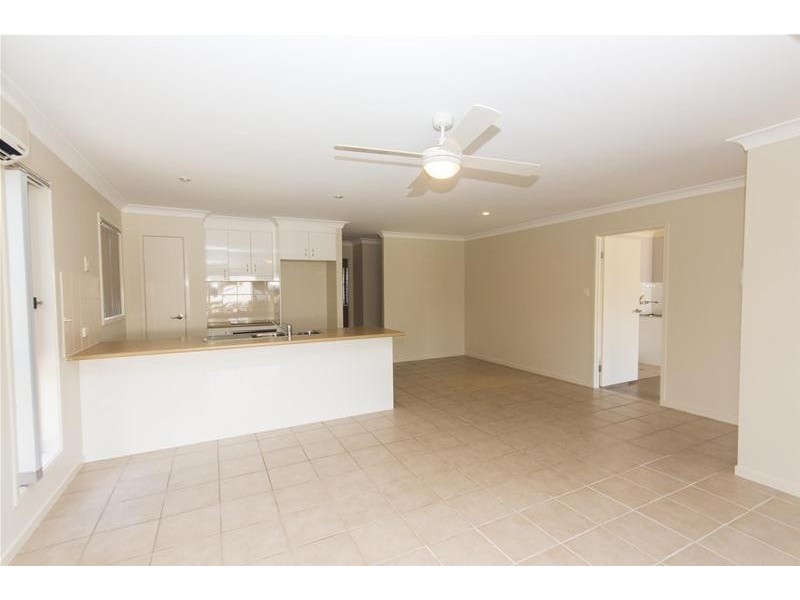 5 Schmarr Avenue, Upper Coomera QLD 4209