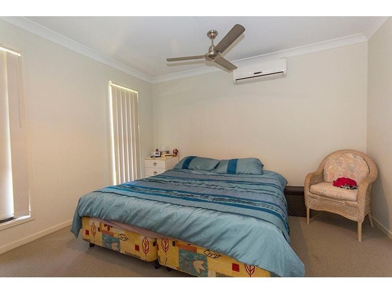 32 Edgeware Road, Pimpama QLD 4209