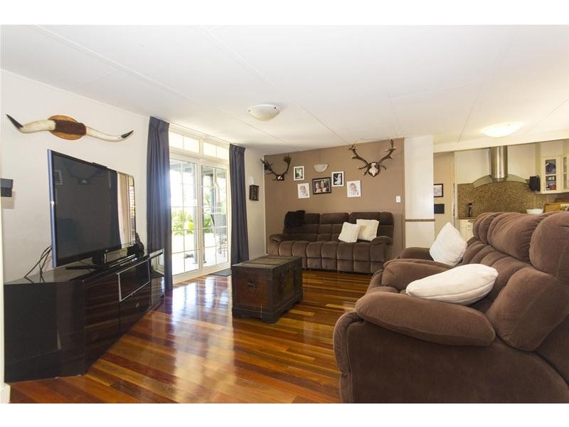 134 Crane Crescent, Nerang QLD 4211