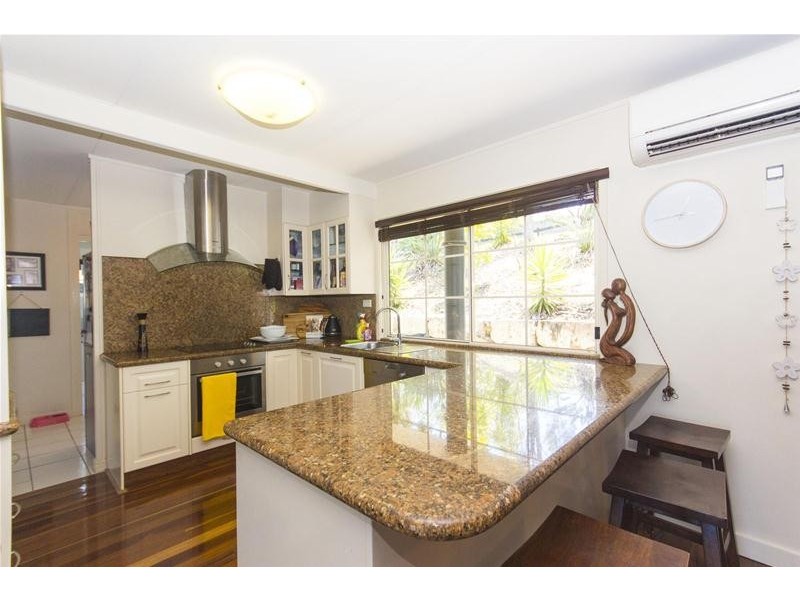 134 Crane Crescent, Nerang QLD 4211