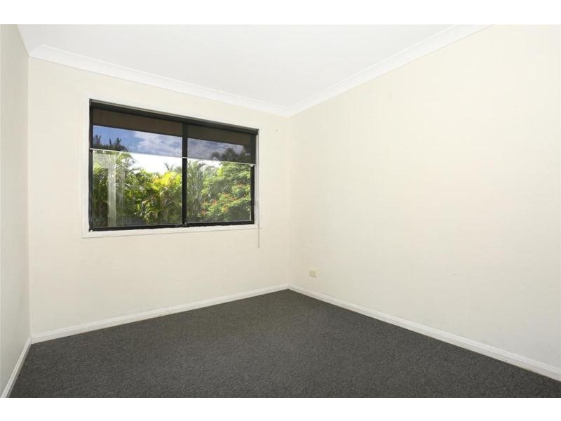 4 Meadowbank Drive, Upper Coomera QLD 4209