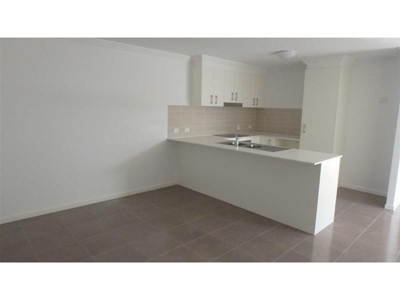 1/24  Velox Circuit, Upper Coomera QLD 4209