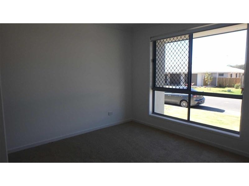 1/24  Velox Circuit, Upper Coomera QLD 4209