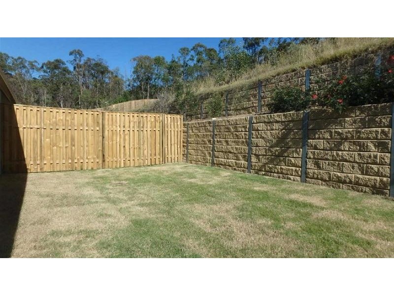 1/24  Velox Circuit, Upper Coomera QLD 4209