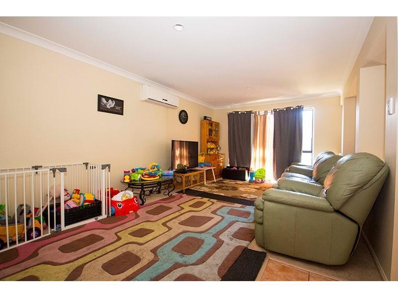 16 Goldcrest Drive, Upper Coomera QLD 4209