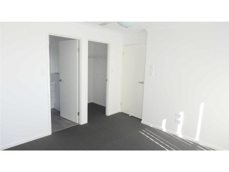 11  Mc Veigh Street, Pimpama QLD 4209