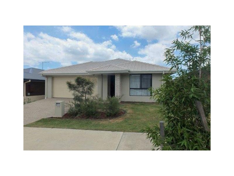 113  Dixon Drive, Pimpama QLD 4209