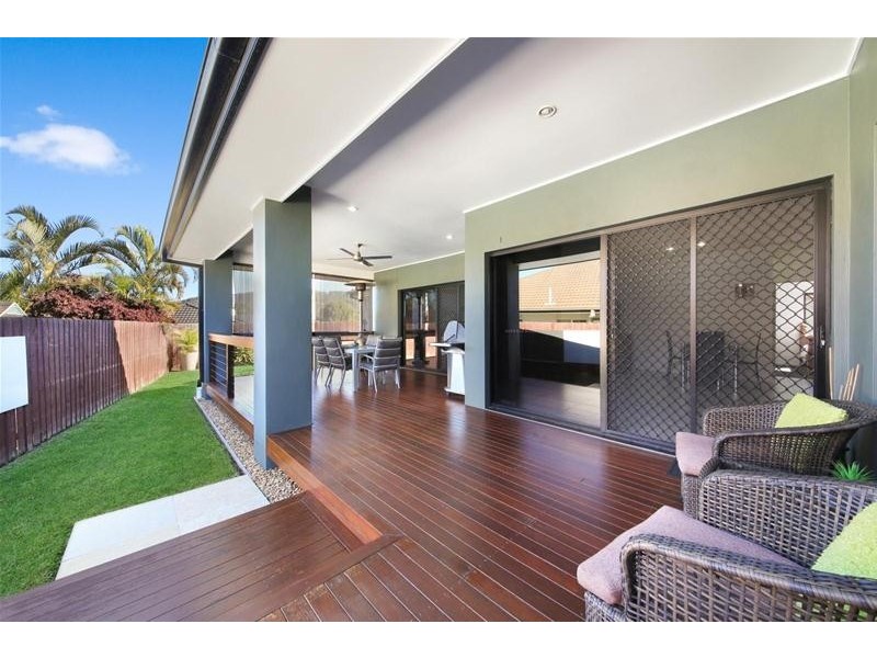 15 Greenleaf Street, Upper Coomera QLD 4209