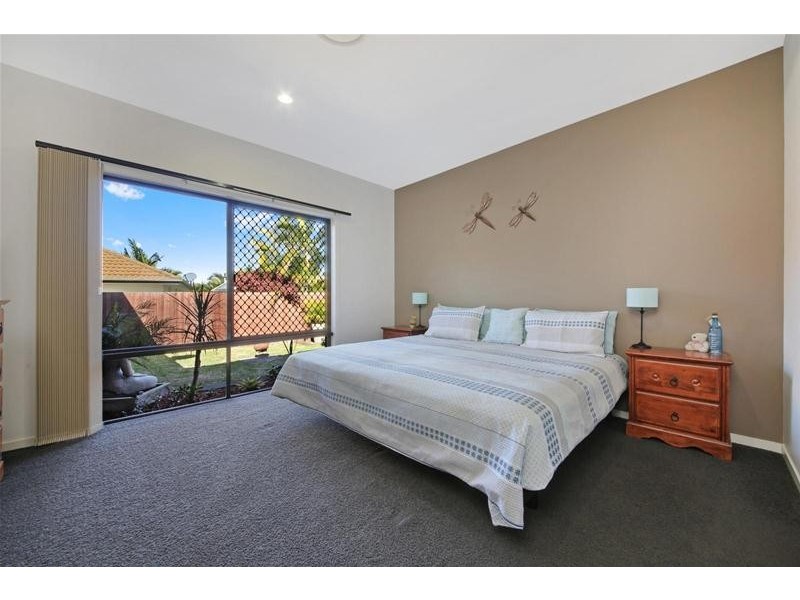 15 Greenleaf Street, Upper Coomera QLD 4209