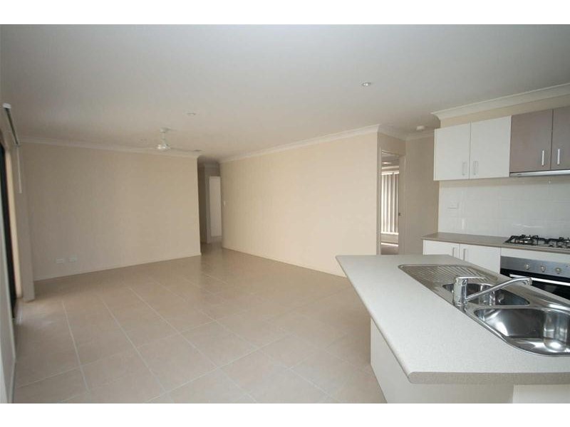 66  Lisa Crescent, Coomera QLD 4209