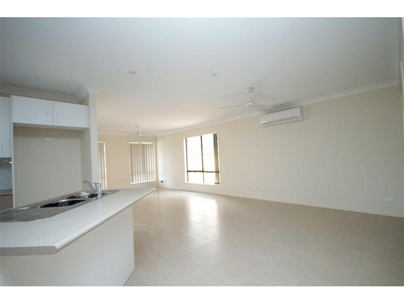 66  Lisa Crescent, Coomera QLD 4209