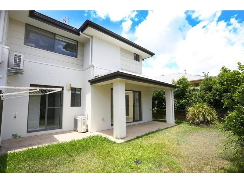 3/12 Gumtree Crescent, Upper Coomera QLD 4209