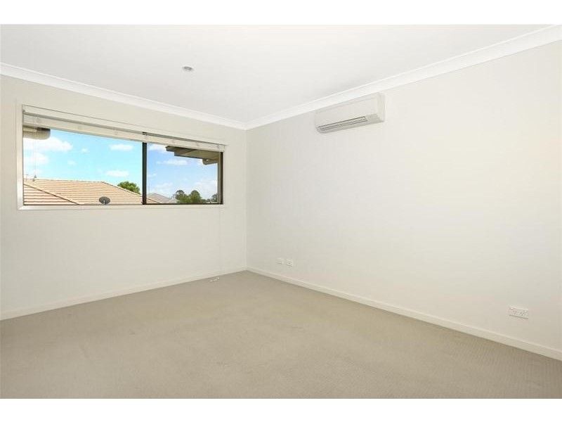 3/12 Gumtree Crescent, Upper Coomera QLD 4209