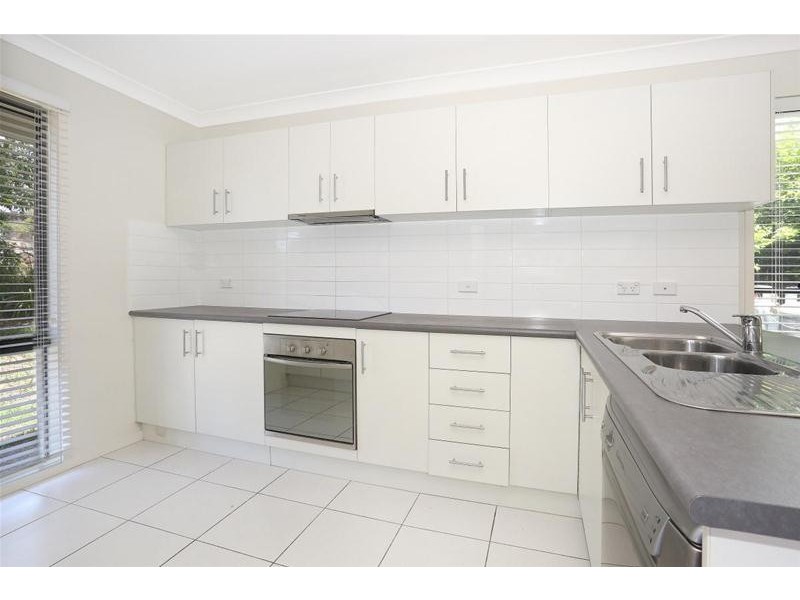 3/12 Gumtree Crescent, Upper Coomera QLD 4209