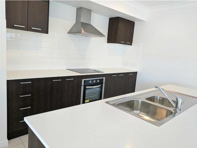 24 Moorinya Crt, Pimpama QLD 4209