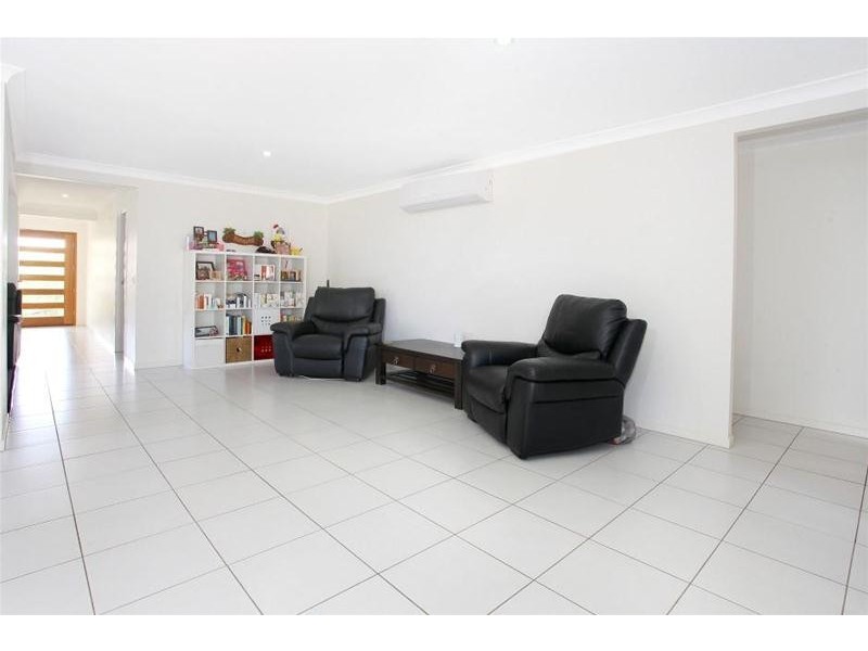 5 Cairnlea Drive, Pimpama QLD 4209