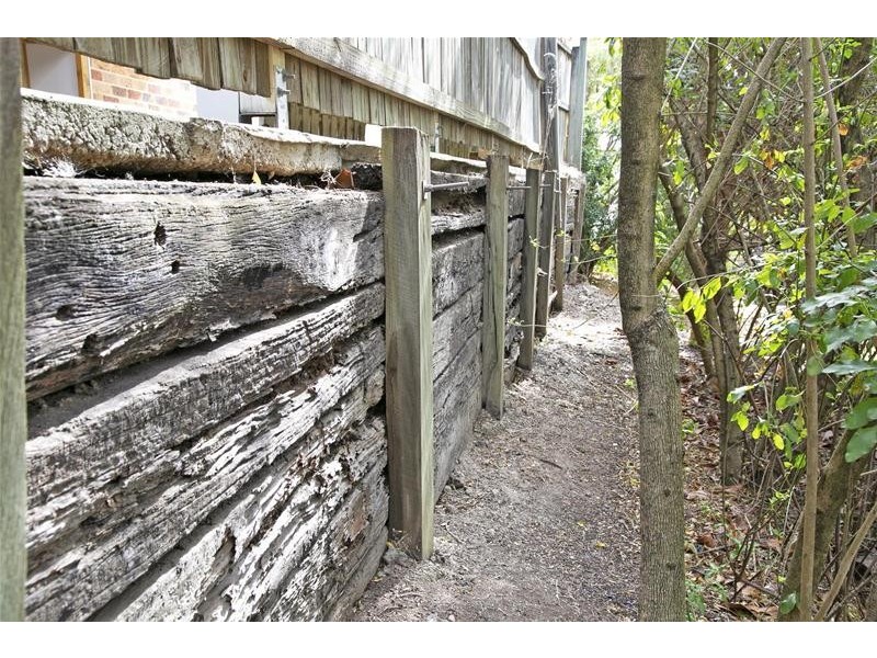 8 Siggies Place, Upper Coomera QLD 4209