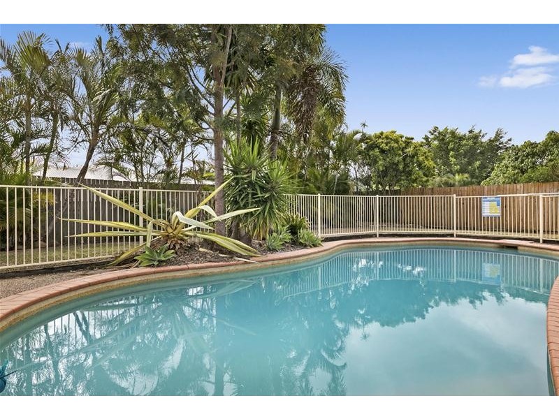 8 Siggies Place, Upper Coomera QLD 4209