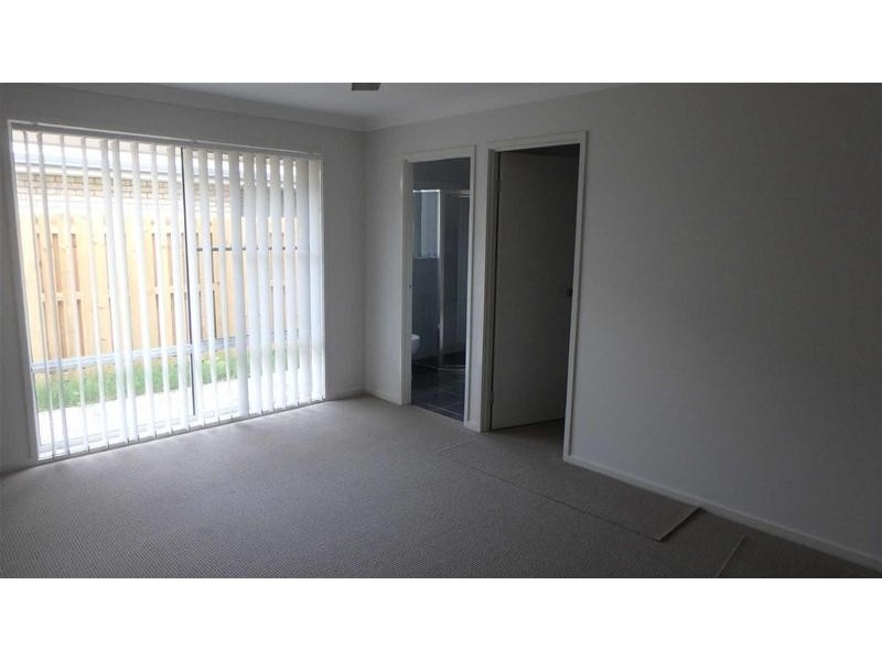 20 Vista Crescent, Pimpama QLD 4209