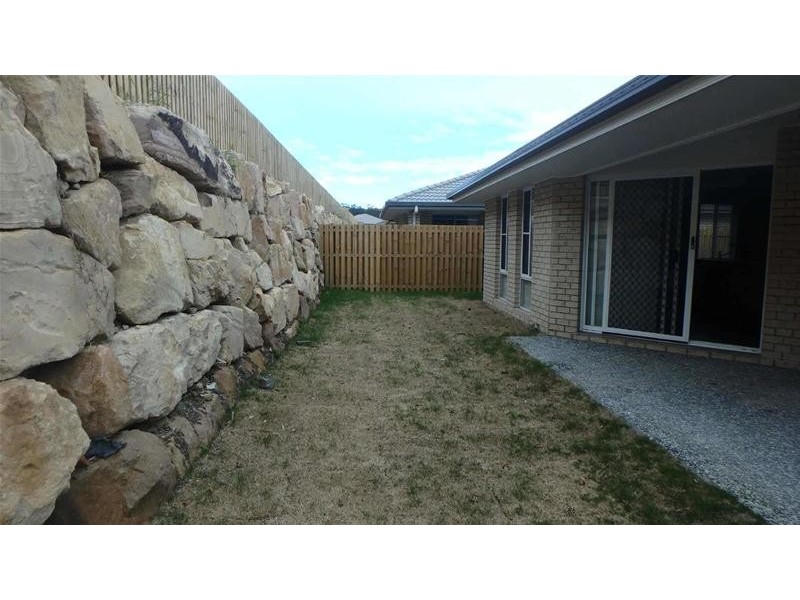 20 Vista Crescent, Pimpama QLD 4209