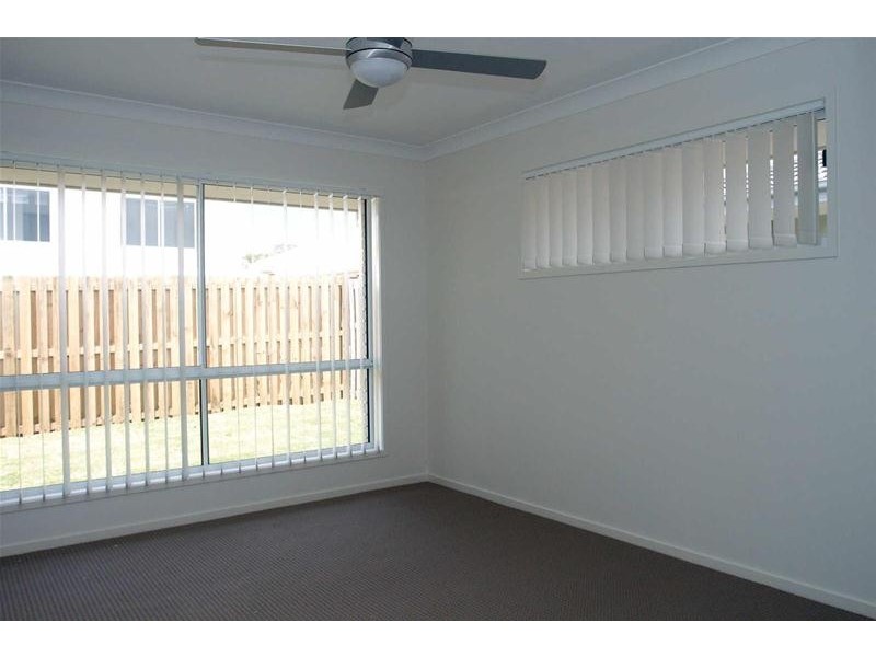 25 Ritz Drive, Coomera QLD 4209