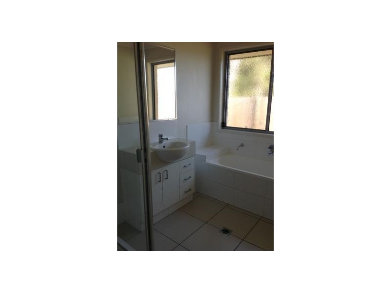 9 McWang Road, Pimpama QLD 4209