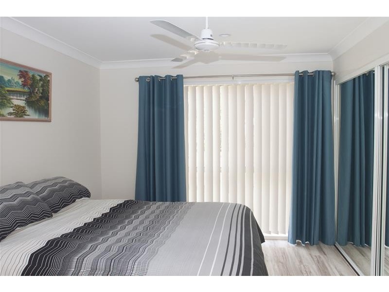 6 Crystal Court, Upper Coomera QLD 4209