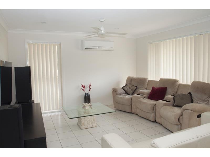 6 Crystal Court, Upper Coomera QLD 4209