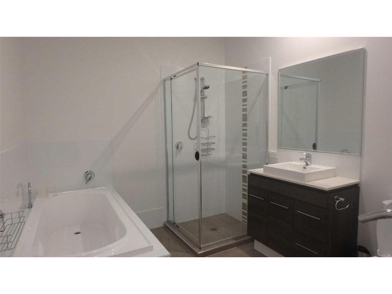 32A  Velox Circuit, Upper Coomera QLD 4209