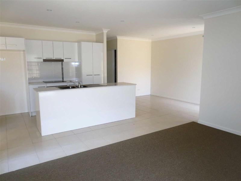 1/13  Chrome Drive “Oreland Estate”, Pimpama QLD 4209