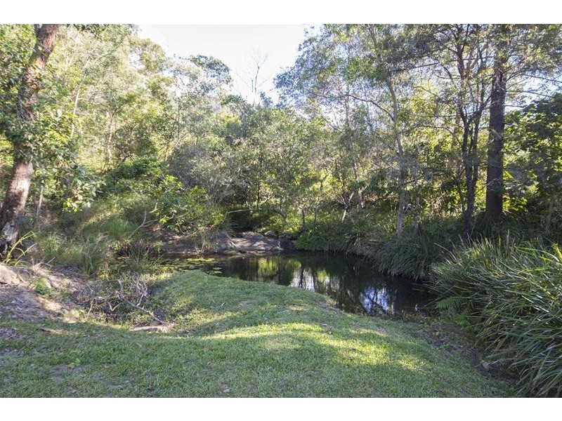 14 Pinnacle Drive, Wongawallan QLD 4210