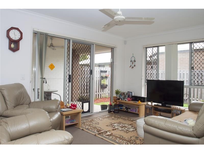 2/16 Cardwell Street, Upper Coomera QLD 4209