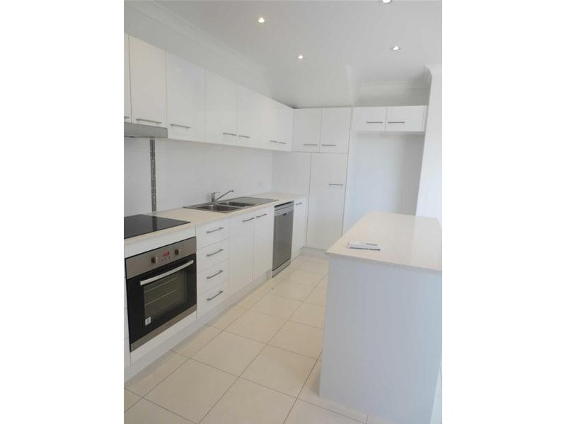 4/33  Chrome Drive Oreland Estate, Pimpama QLD 4209