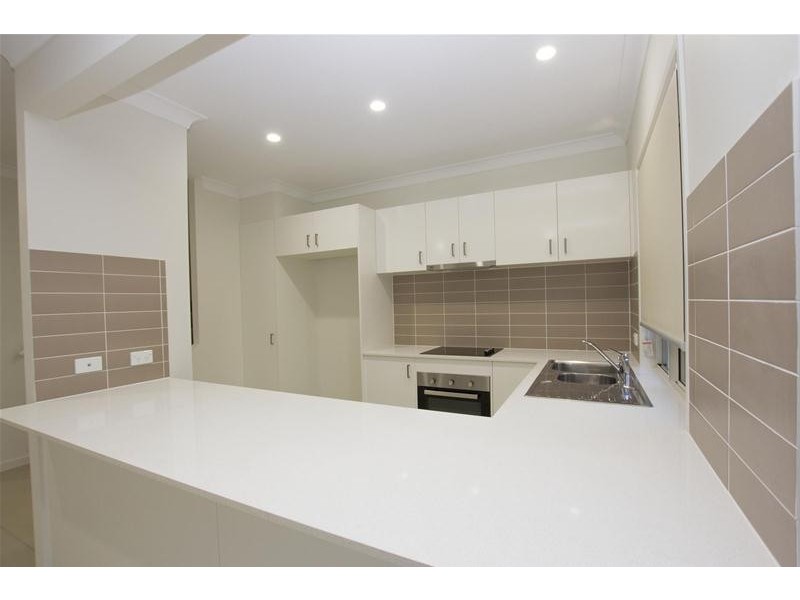 5 /23 Oakwood Street, Pimpama QLD 4209