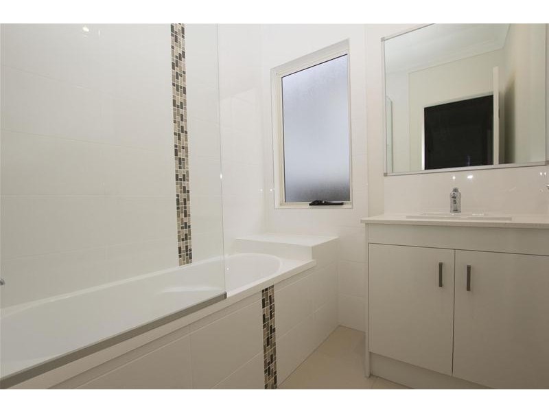 5 /23 Oakwood Street, Pimpama QLD 4209