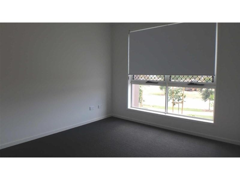 21  Apple Berry Avenue, Coomera QLD 4209