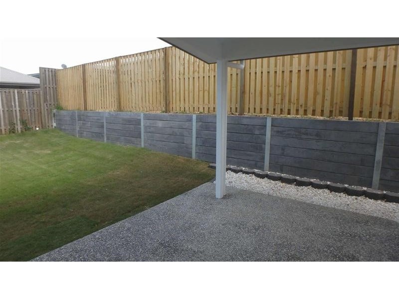 21  Apple Berry Avenue, Coomera QLD 4209