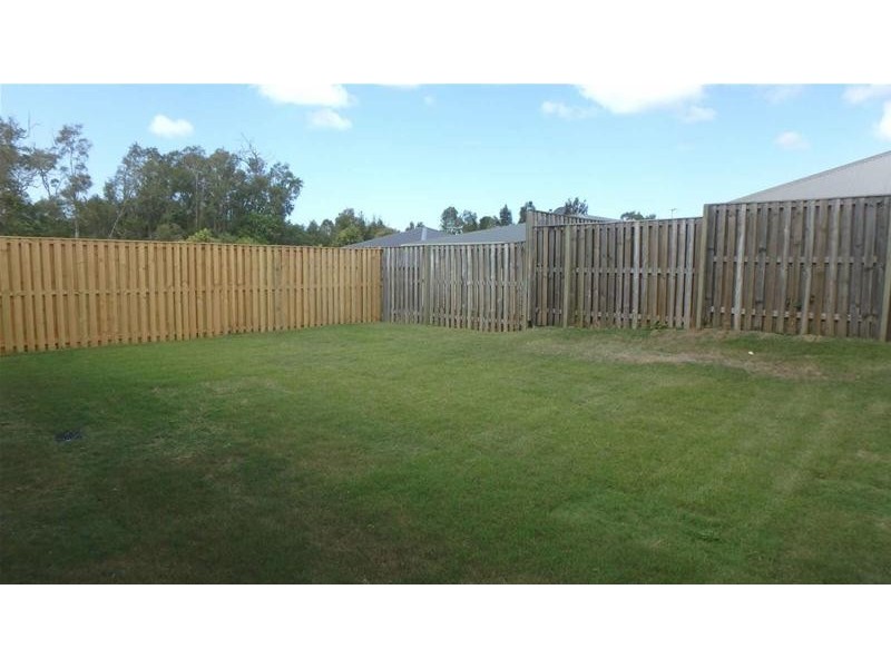 21  Apple Berry Avenue, Coomera QLD 4209