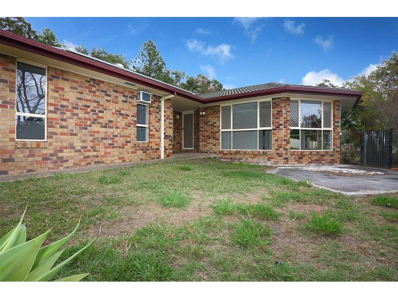 1 Atoll Court, Pacific Pines QLD 4211