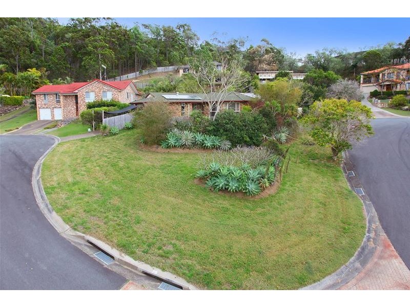 1 Atoll Court, Pacific Pines QLD 4211