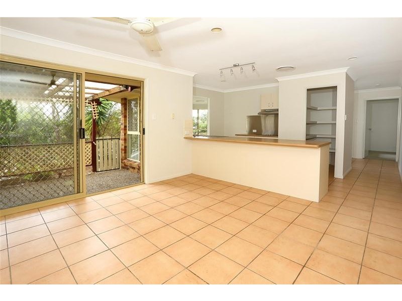 1 Atoll Court, Pacific Pines QLD 4211