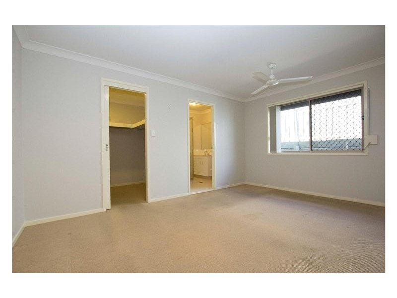 34 Billinghurst Crescent, Upper Coomera QLD 4209