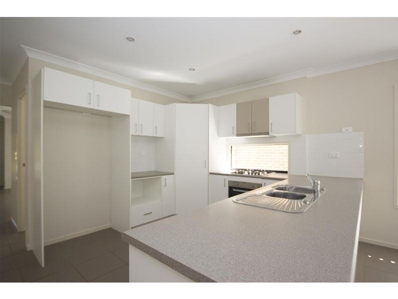 52 Lisa Crescent, Coomera QLD 4209