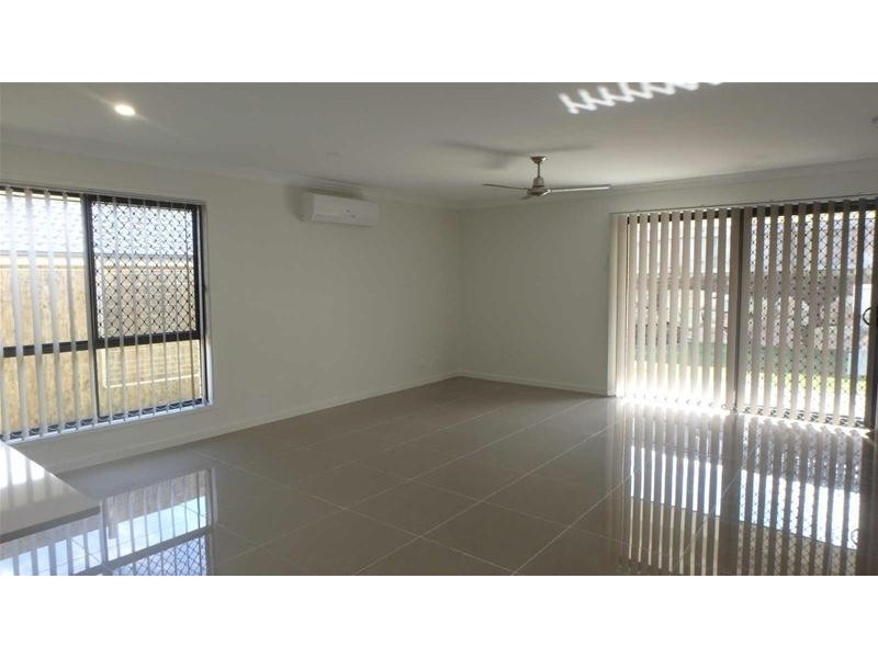 26  Freedman Drive, Willow Vale QLD 4209